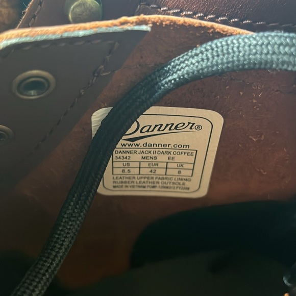 Brand new Danner Jack II full leather boot.Gorgeous and stich construction. - Picture 3 of 7